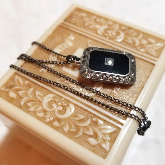 ANTQ Art Deco Hidden Mary Medal Onyx Marcasite Sterling Necklace - Picture 3 of 7